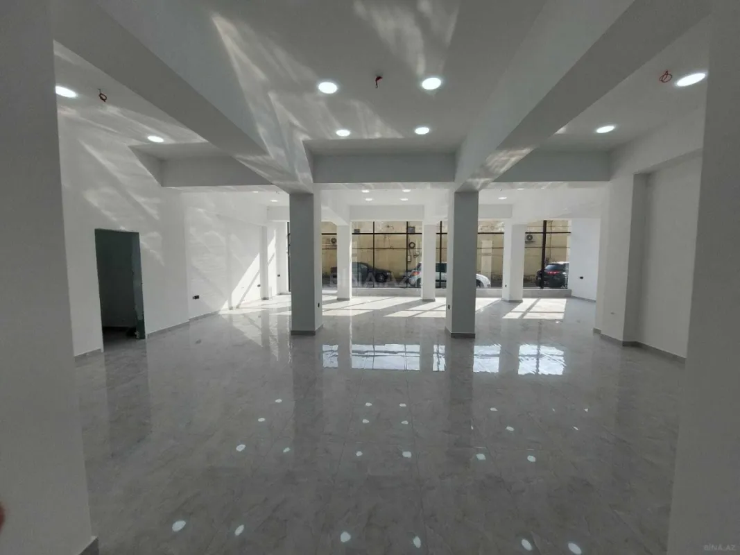 Kirayə verilir obyekt 175 m²