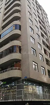Satılır 3 otaqlı mənzil 131 m² — Bakı, İnşaatçılar 3 otaq 131.00 m²
