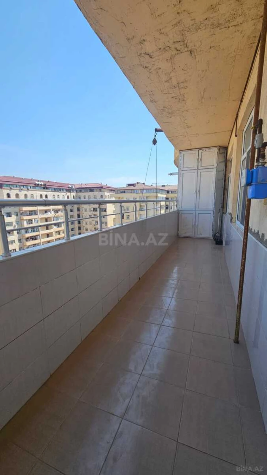 Kirayə verilir 2 otaqlı mənzil 90 m²
