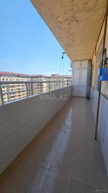 Kirayə verilir 2 otaqlı mənzil 90 m²