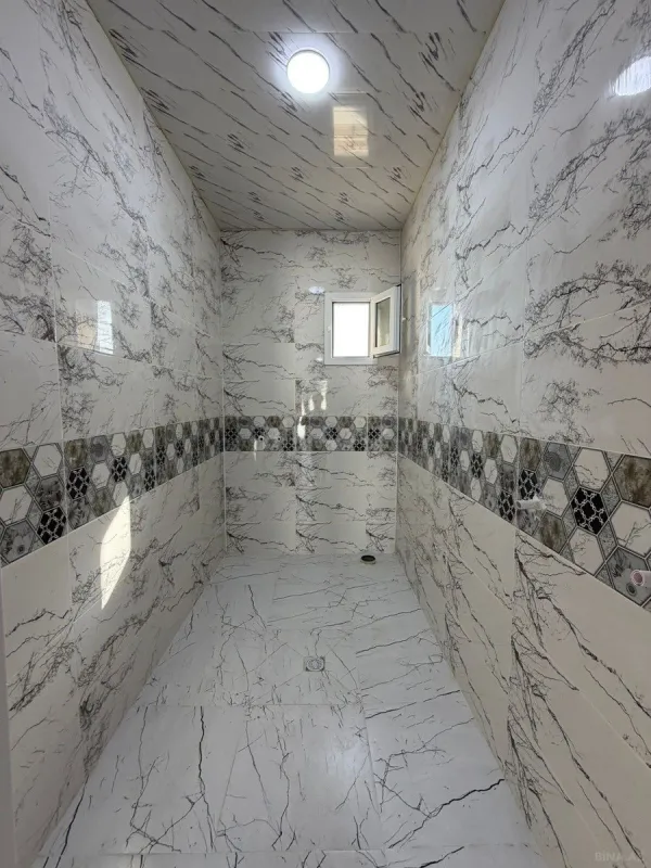 Satılır 4 otaqlı həyət evi 120 m²