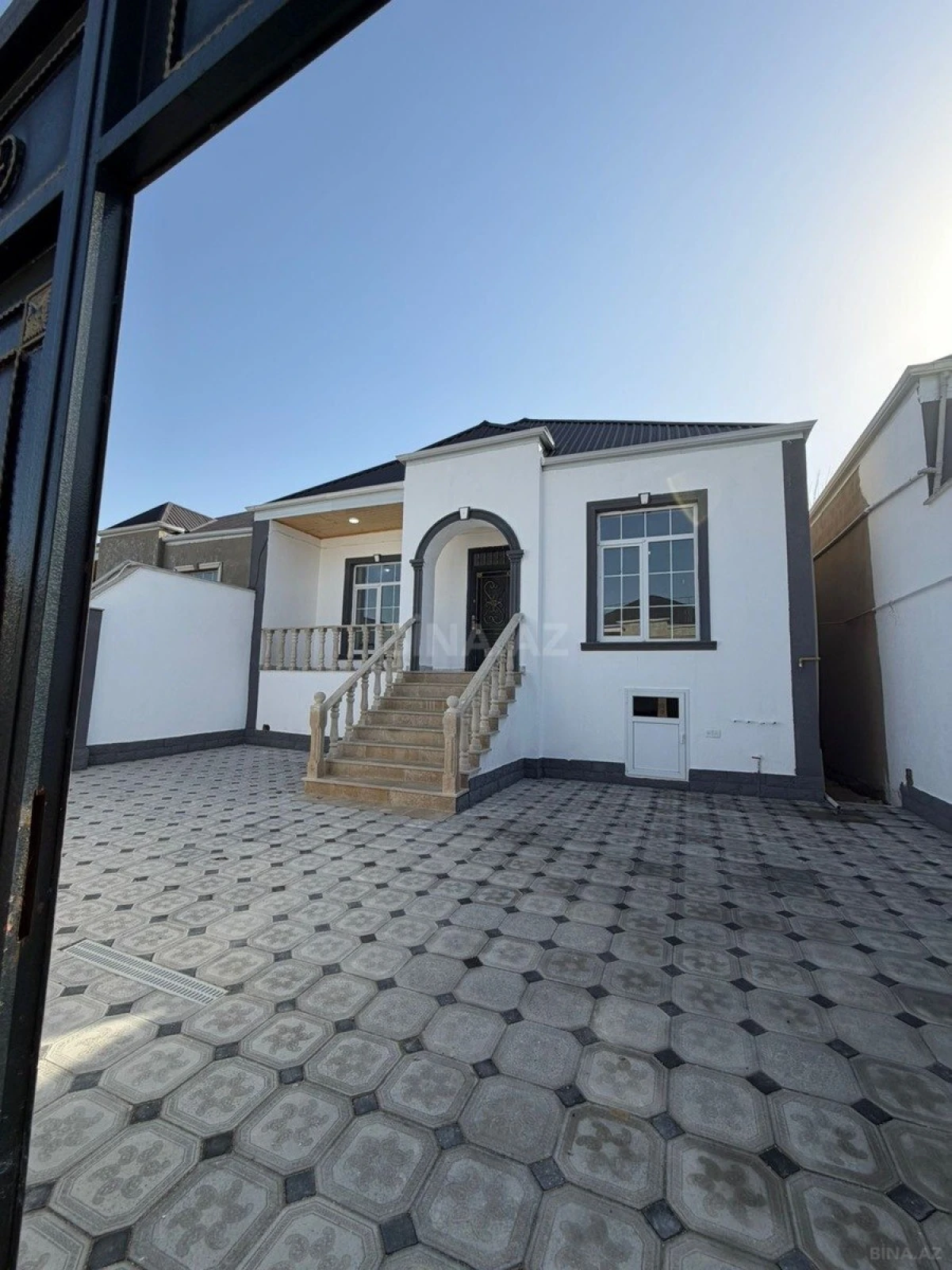 Satılır 4 otaqlı həyət evi 120 m²