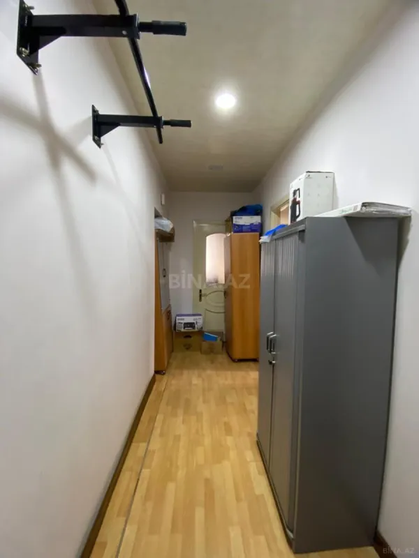 Satılır 3 otaqlı ofis 88 m²