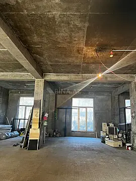 Satılır obyekt 600 m²