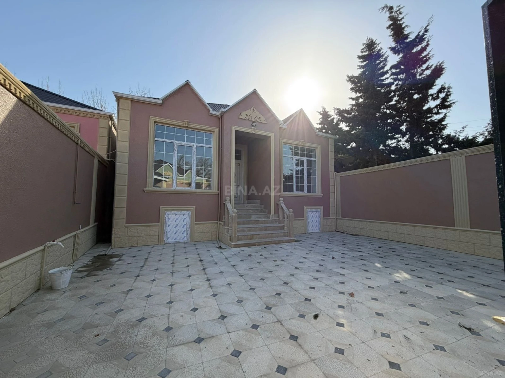 Satılır 4 otaqlı həyət evi 120 m²