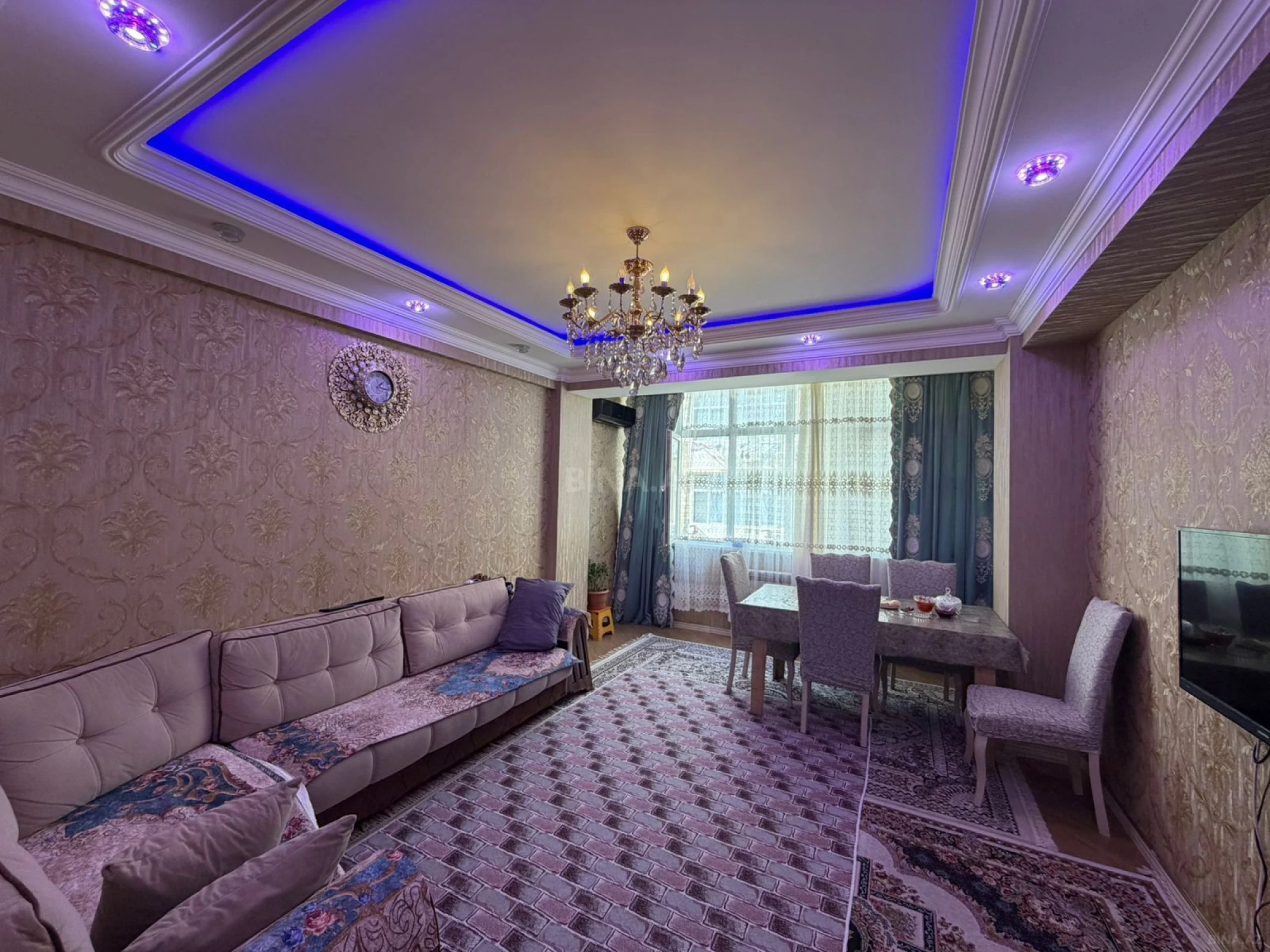 Satılır 2 otaqlı mənzil 60 m²