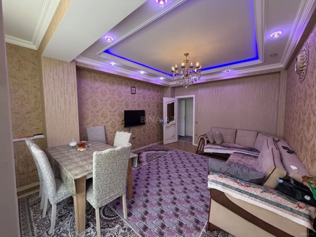 Satılır 2 otaqlı mənzil 60 m²