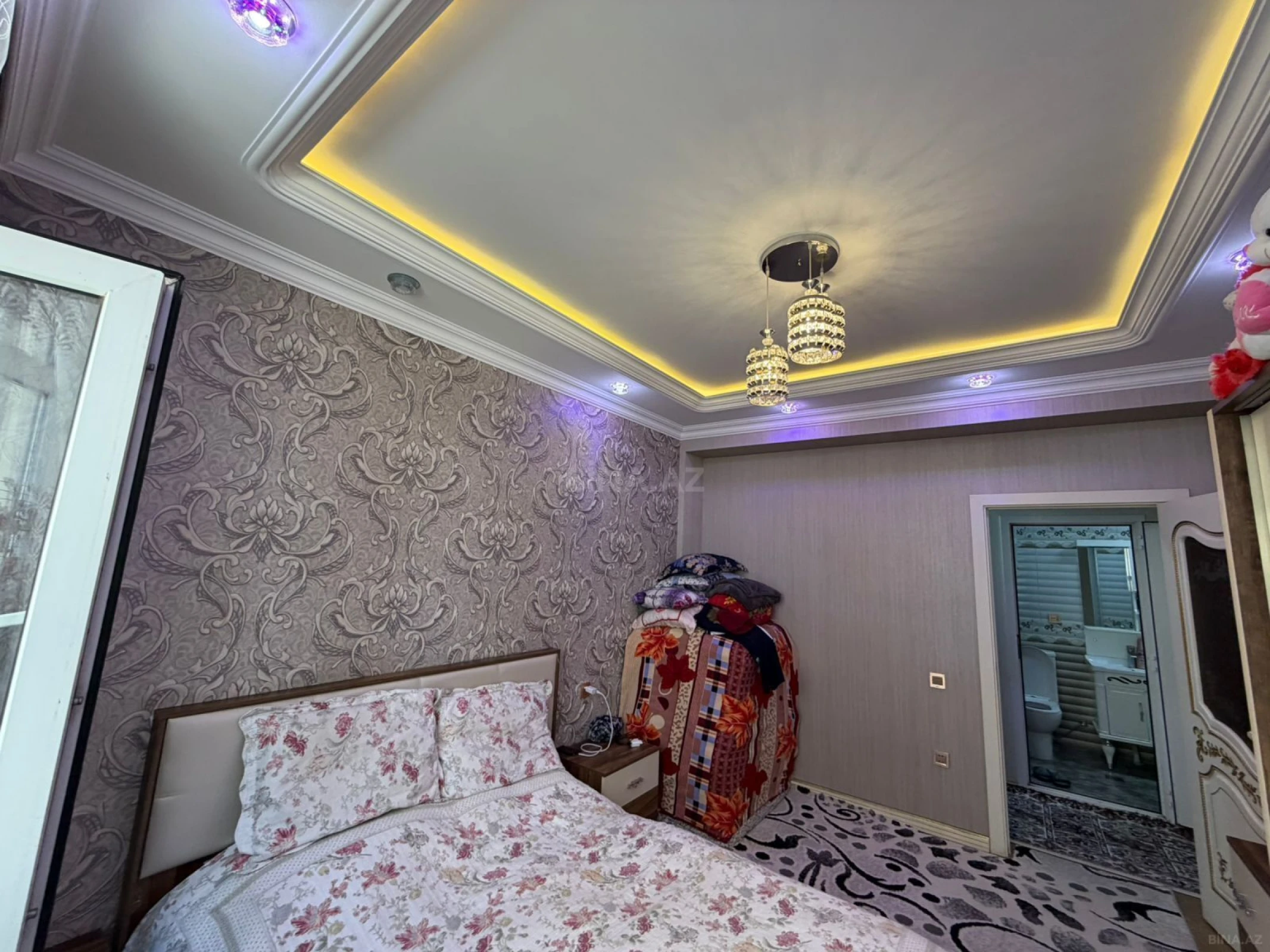 Satılır 2 otaqlı mənzil 60 m²