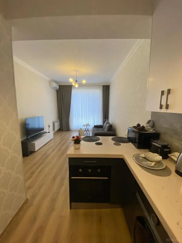 Kirayə verilir 1 otaqlı mənzil 40 m²
