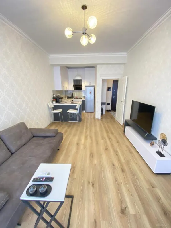 Kirayə verilir 1 otaqlı mənzil 40 m²