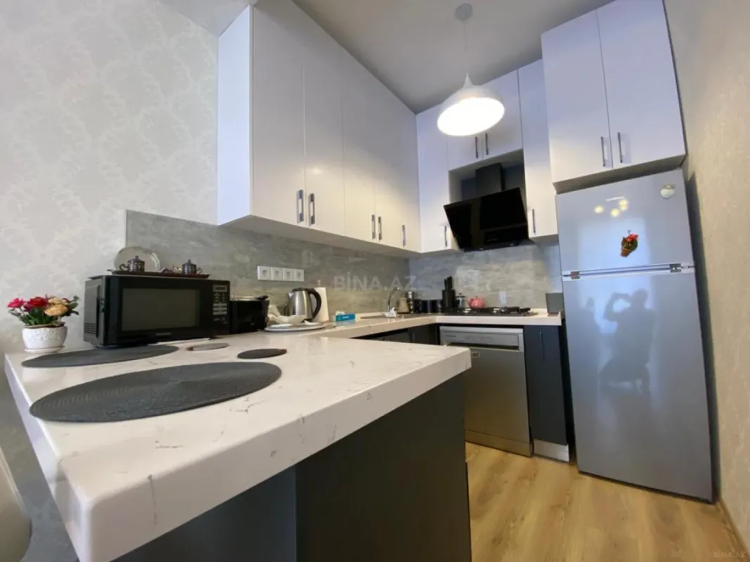 Kirayə verilir 1 otaqlı mənzil 40 m²