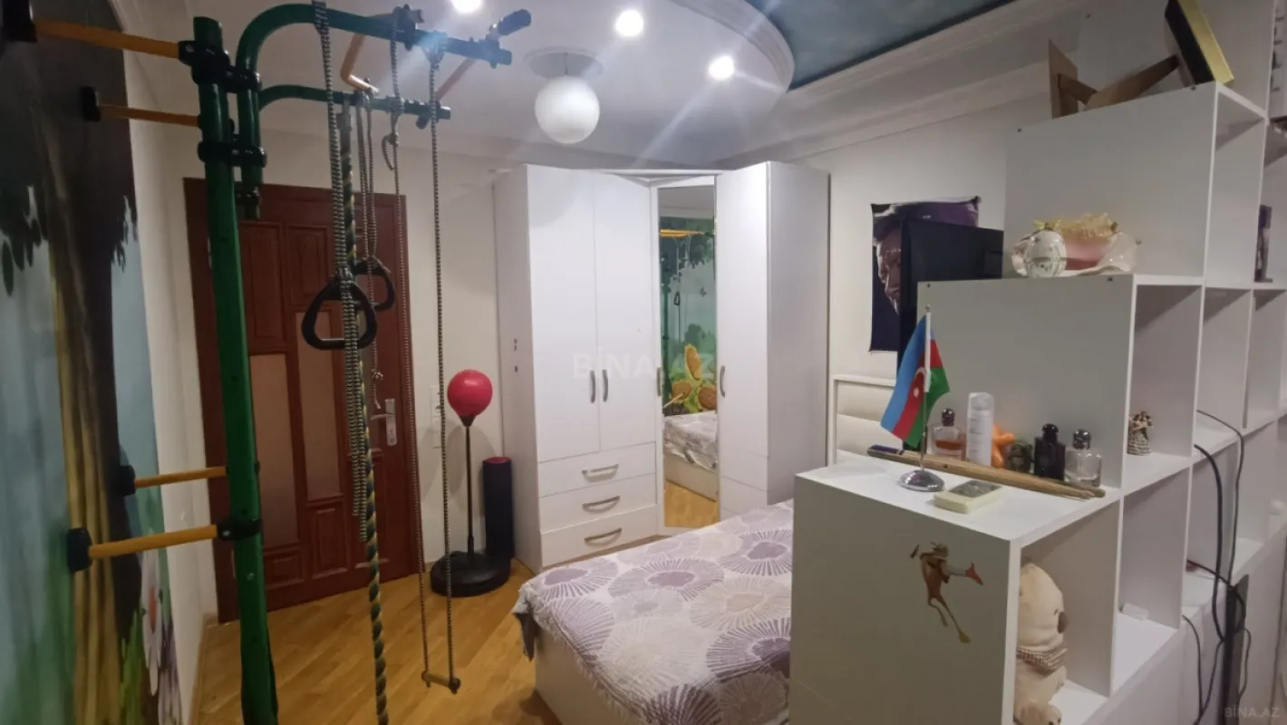 Satılır 3 otaqlı mənzil 80 m²