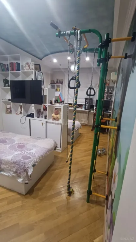 Satılır 3 otaqlı mənzil 80 m²