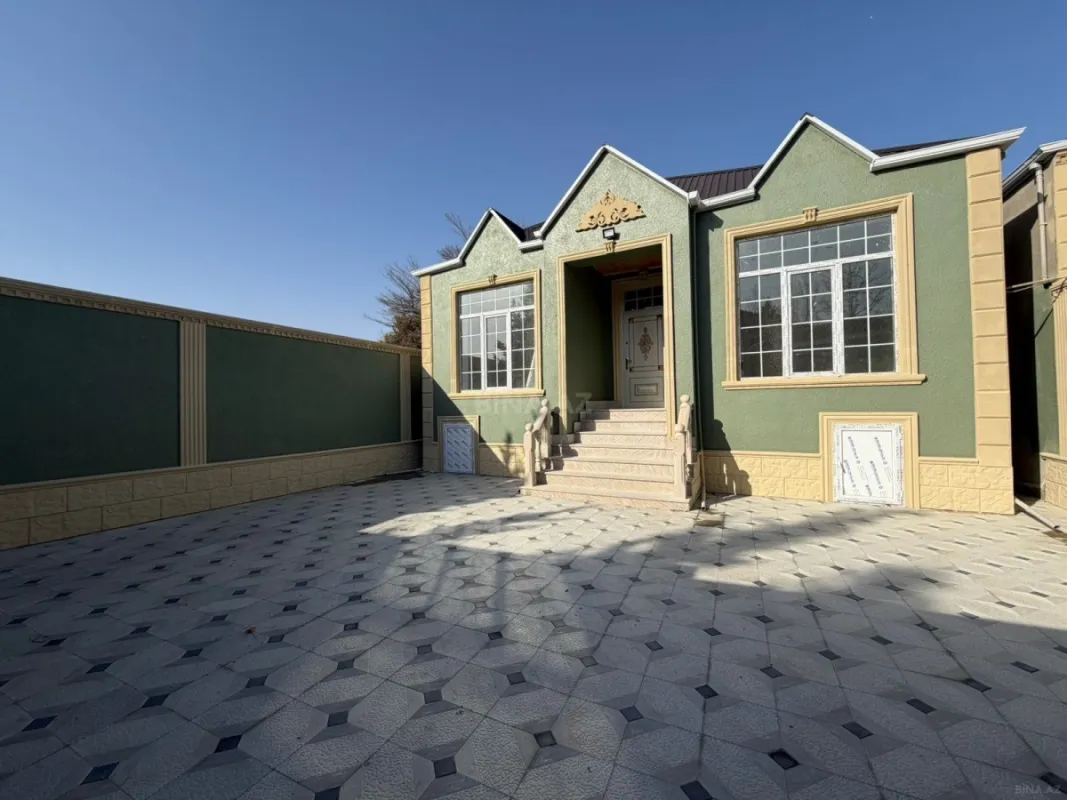 Satılır 4 otaqlı həyət evi 120 m²