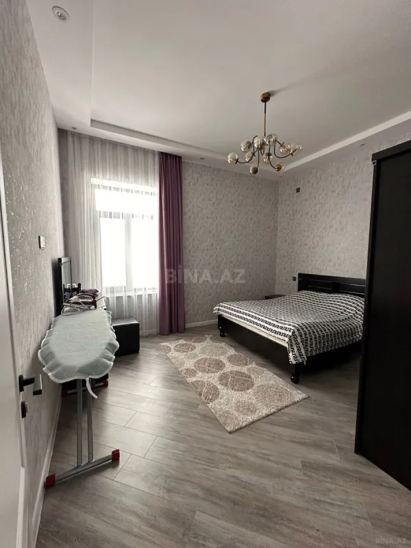 Satılır 4 otaqlı həyət evi 167 m²
