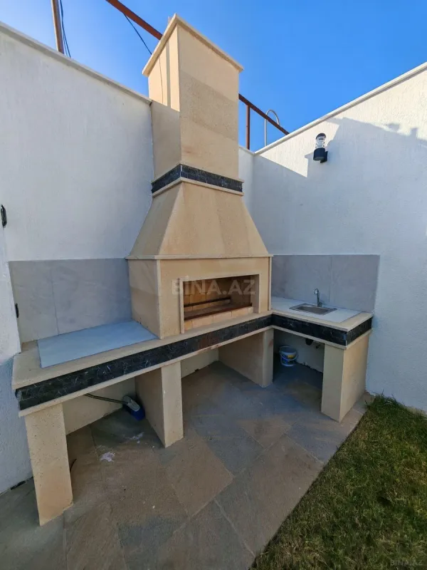 Satılır 4 otaqlı həyət evi 145 m²