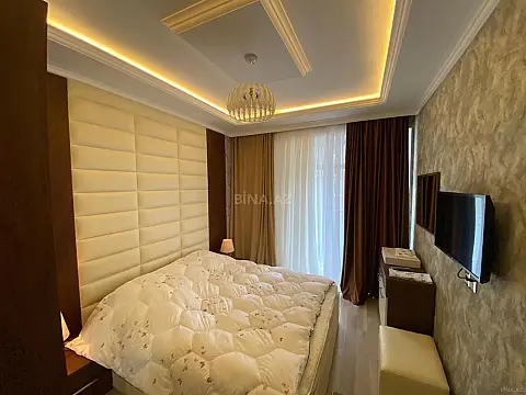 Kirayə verilir 2 otaqlı mənzil 67 m²