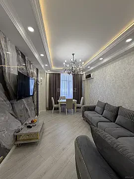 Kirayə verilir 2 otaqlı mənzil 64 m² — Bakı, Nərimanov 2 otaq 64.00 m²