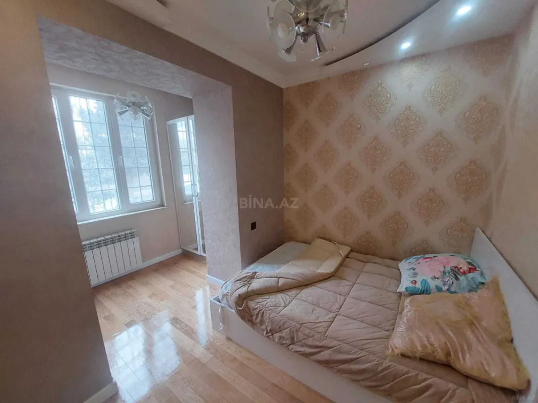 Kirayə verilir 2 otaqlı mənzil 43 m²