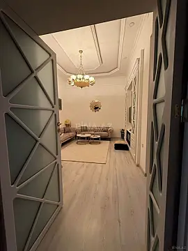 Kirayə verilir 2 otaqlı mənzil 65 m²