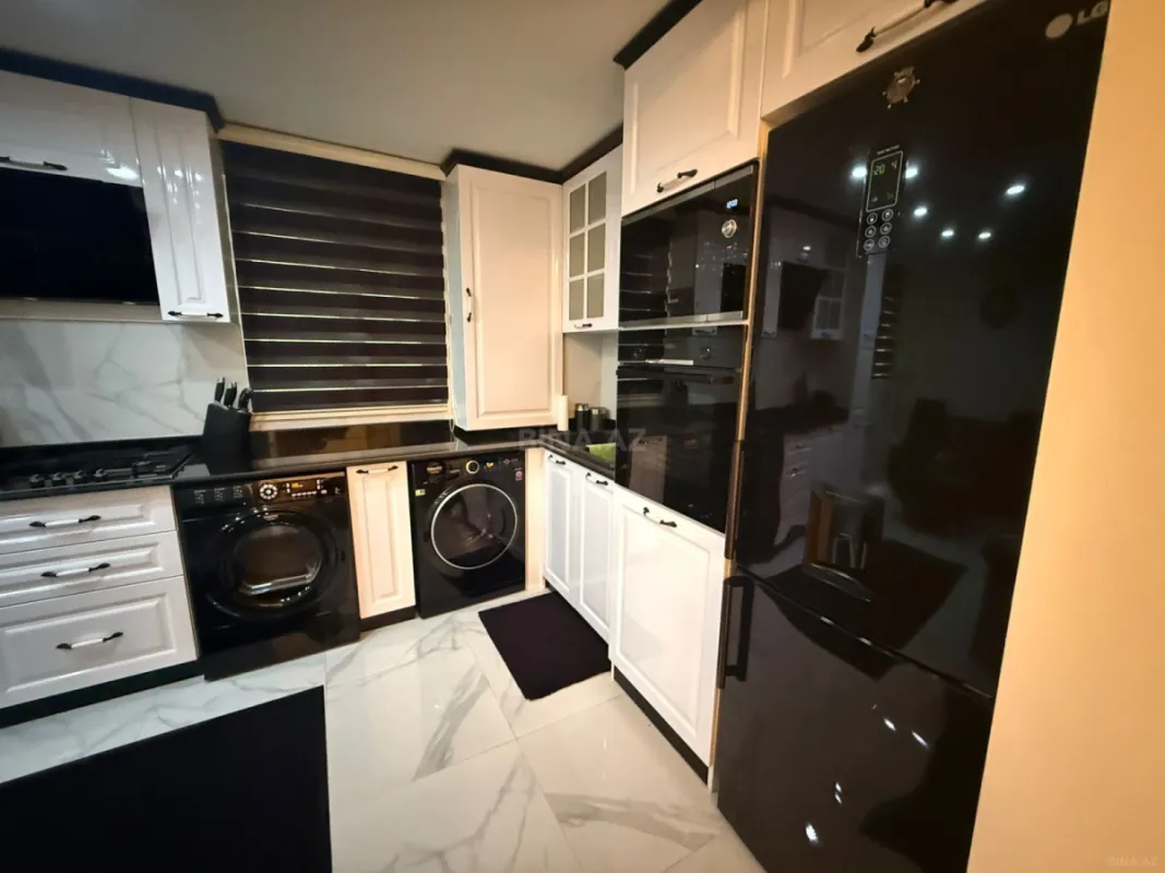 Kirayə verilir 2 otaqlı mənzil 65 m²