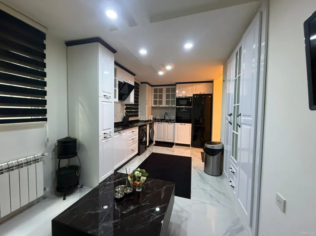 Kirayə verilir 2 otaqlı mənzil 65 m²