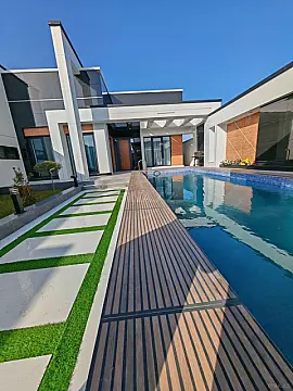 Satılır 4 otaqlı həyət evi 188 m²