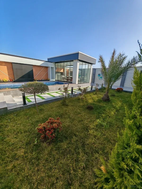 Satılır 4 otaqlı həyət evi 188 m²