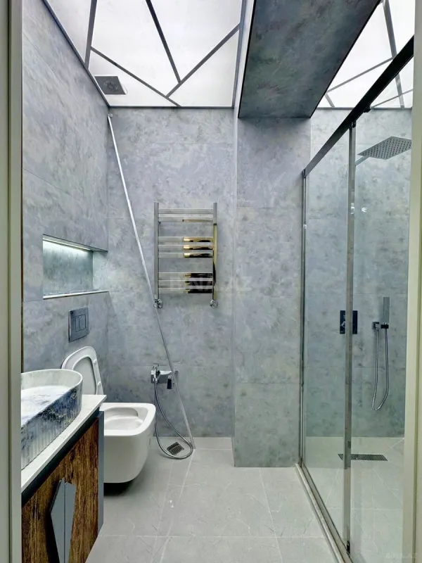 Satılır 2 otaqlı mənzil 77 m²