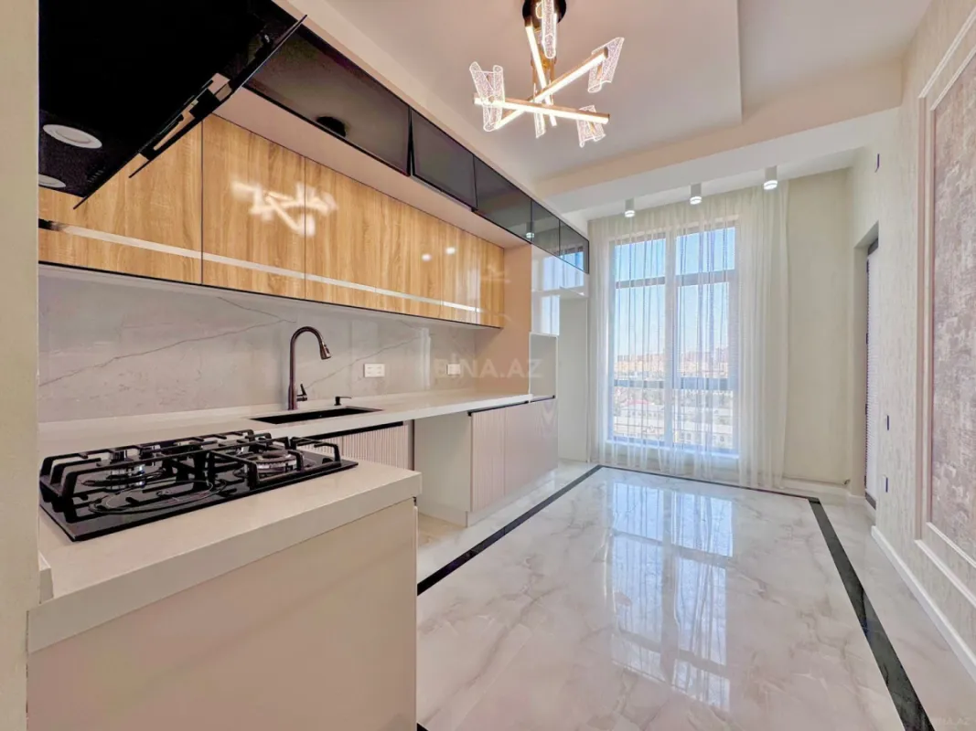 Satılır 2 otaqlı mənzil 77 m²