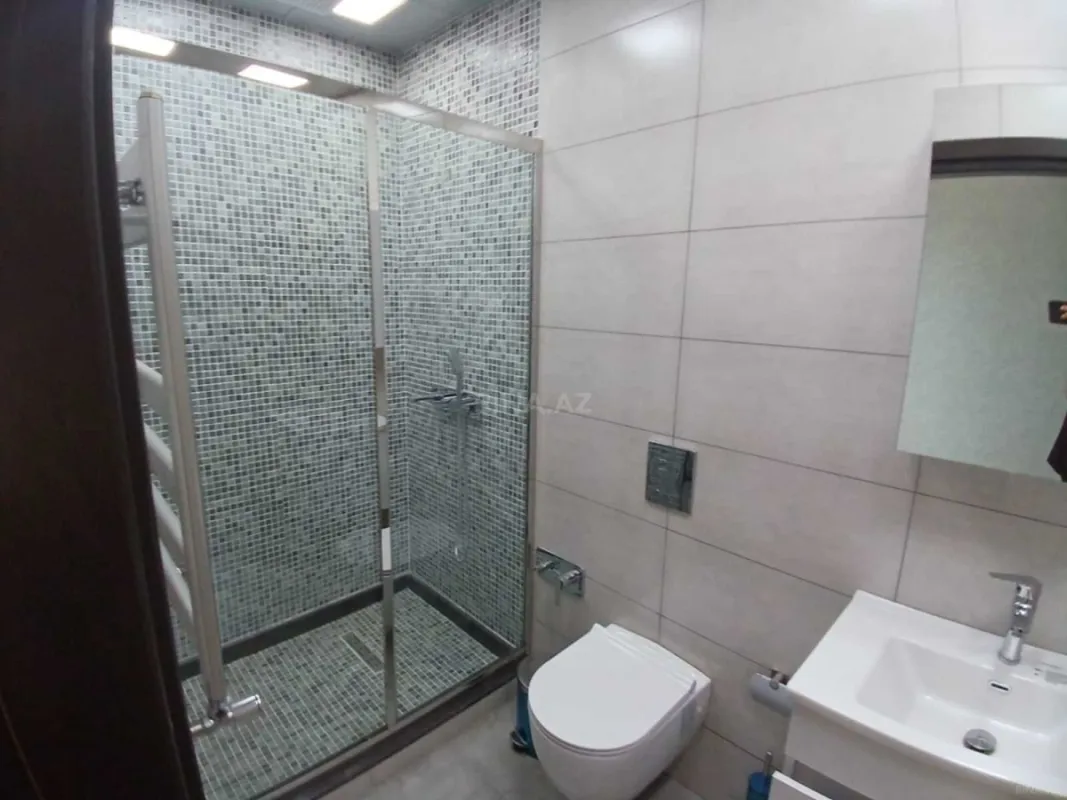 Kirayə verilir 20 otaqlı ofis 600 m²