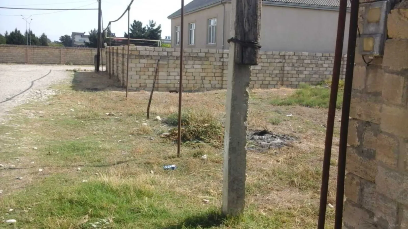 Satılır torpaq sahəsi 4 m²