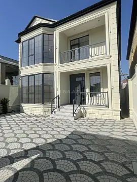 Satılır 5 otaqlı həyət evi 220 m²