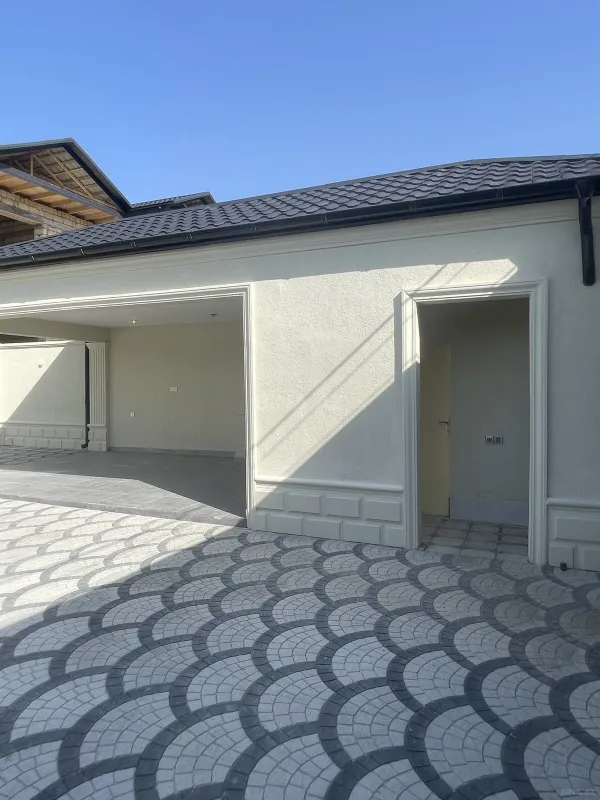 Satılır 5 otaqlı həyət evi 220 m²