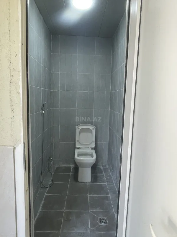 Satılır 5 otaqlı həyət evi 220 m²