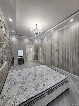 Kirayə verilir 4 otaqlı mənzil 130 m²