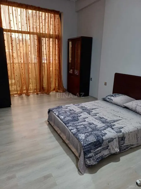 Kirayə verilir 2 otaqlı mənzil 55 m²
