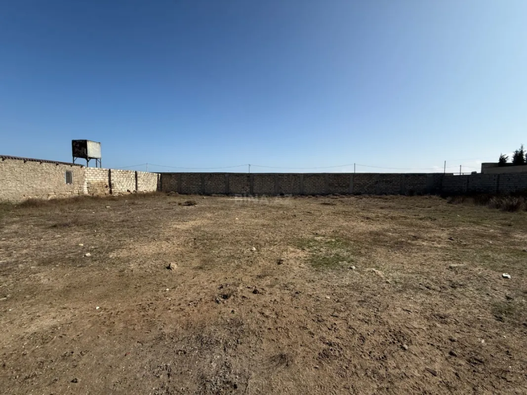 Satılır torpaq sahəsi 12 m²