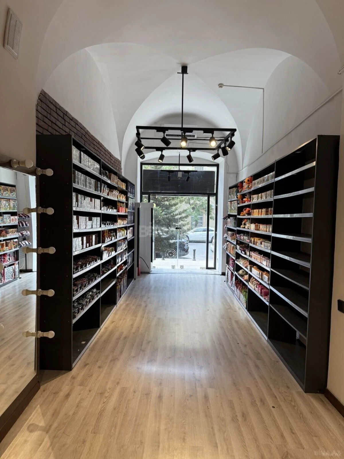 Kirayə verilir obyekt 42 m²