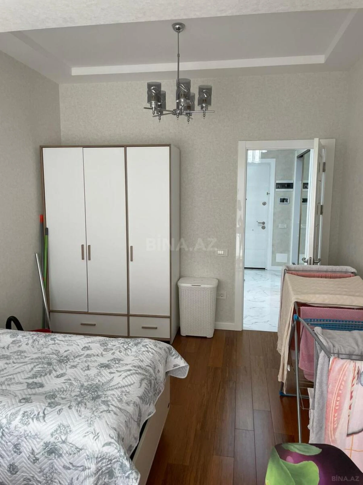 Kirayə verilir 3 otaqlı mənzil 110 m²