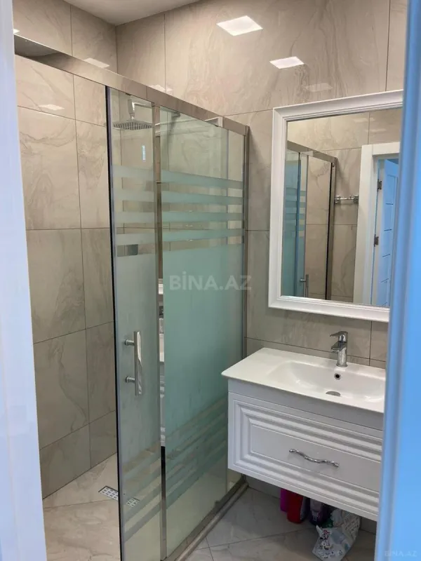 Kirayə verilir 3 otaqlı mənzil 110 m²