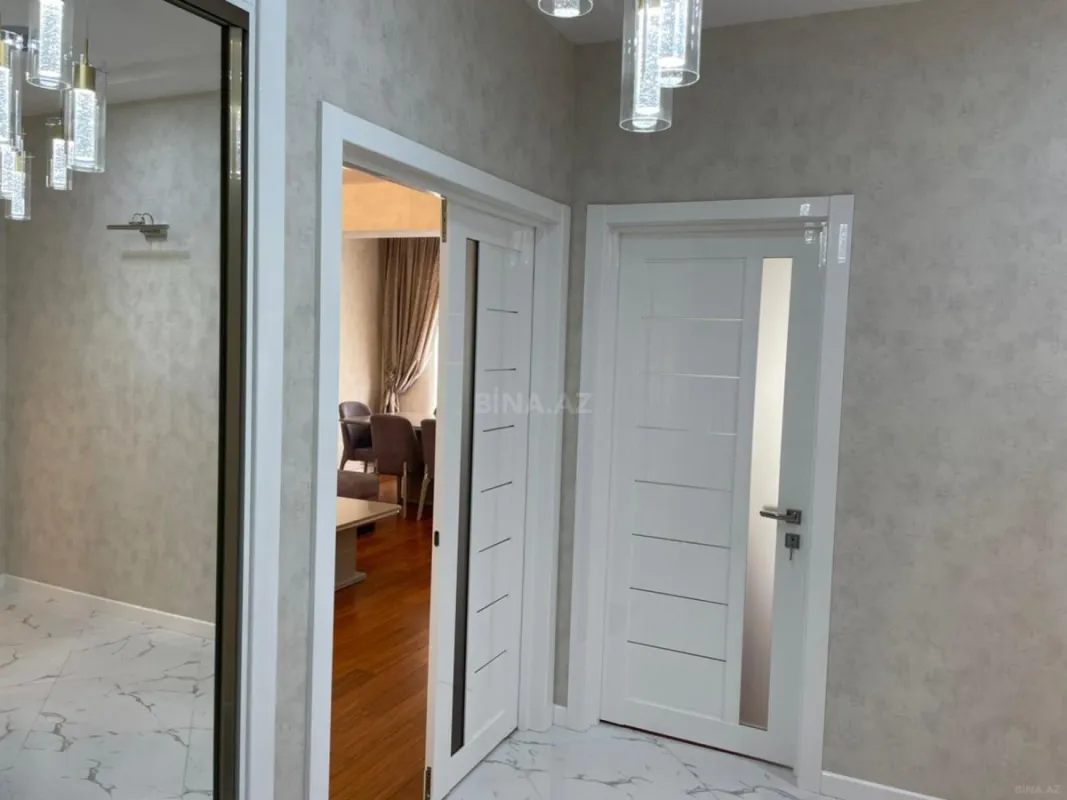 Kirayə verilir 3 otaqlı mənzil 110 m²