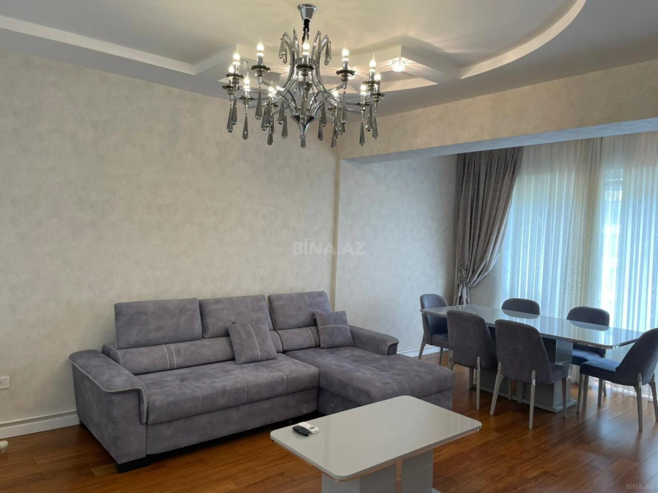 Kirayə verilir 3 otaqlı mənzil 110 m²
