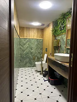 Kirayə verilir obyekt 300 m²