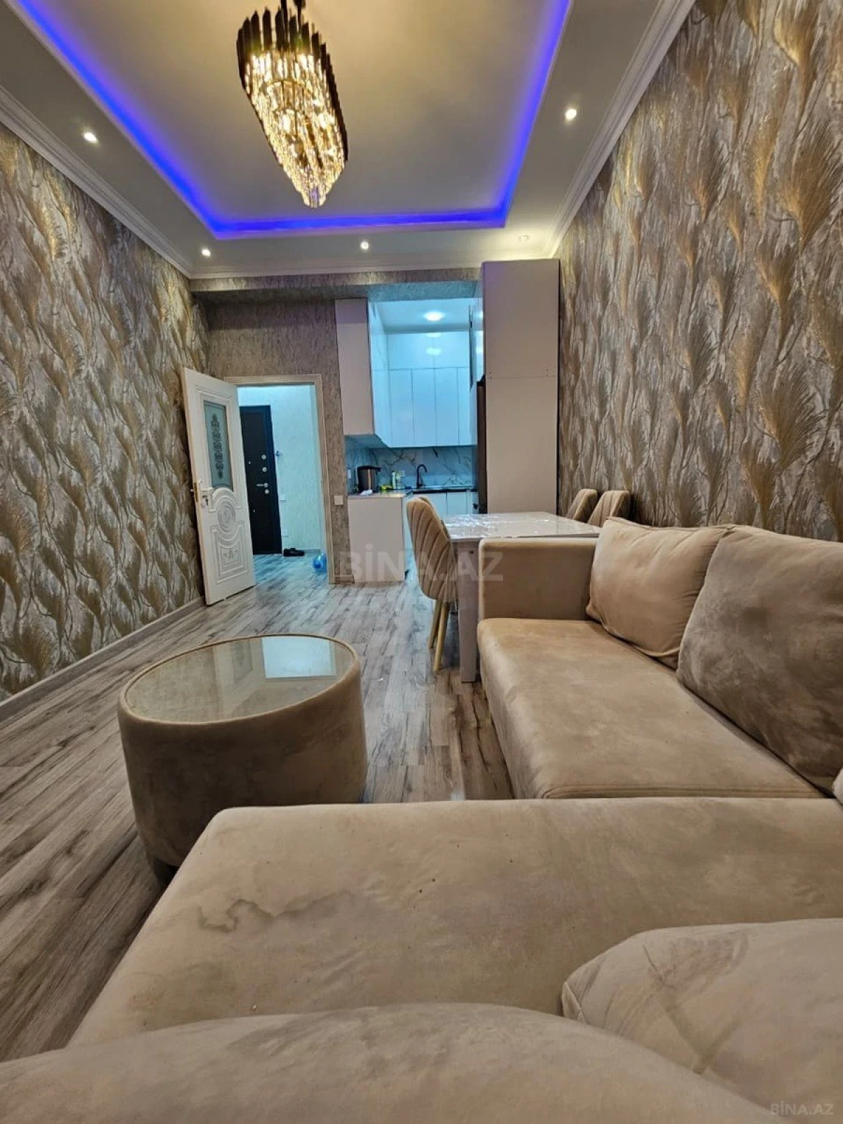 Kirayə verilir 2 otaqlı mənzil 50 m²