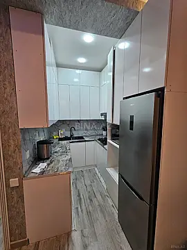 Kirayə verilir 2 otaqlı mənzil 50 m²