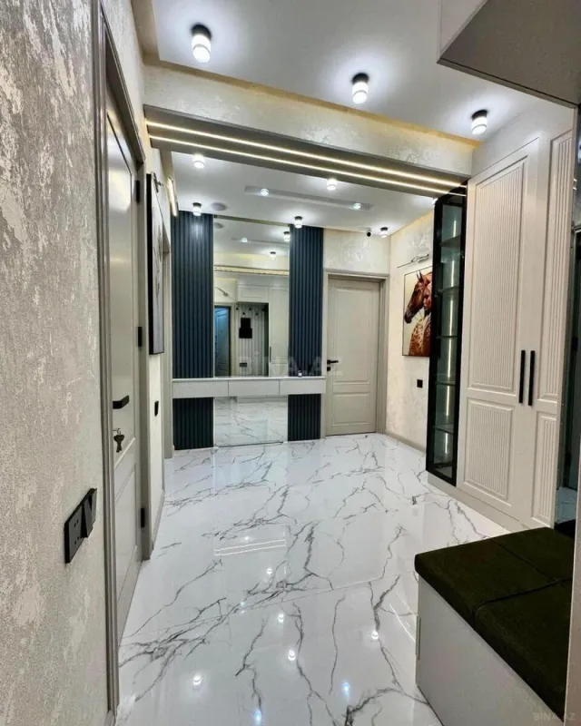 Kirayə verilir 2 otaqlı mənzil 65 m²