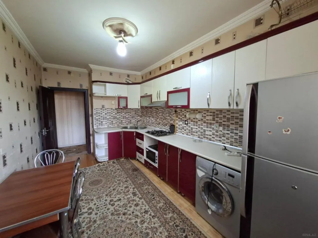 Kirayə verilir 3 otaqlı mənzil 100 m²