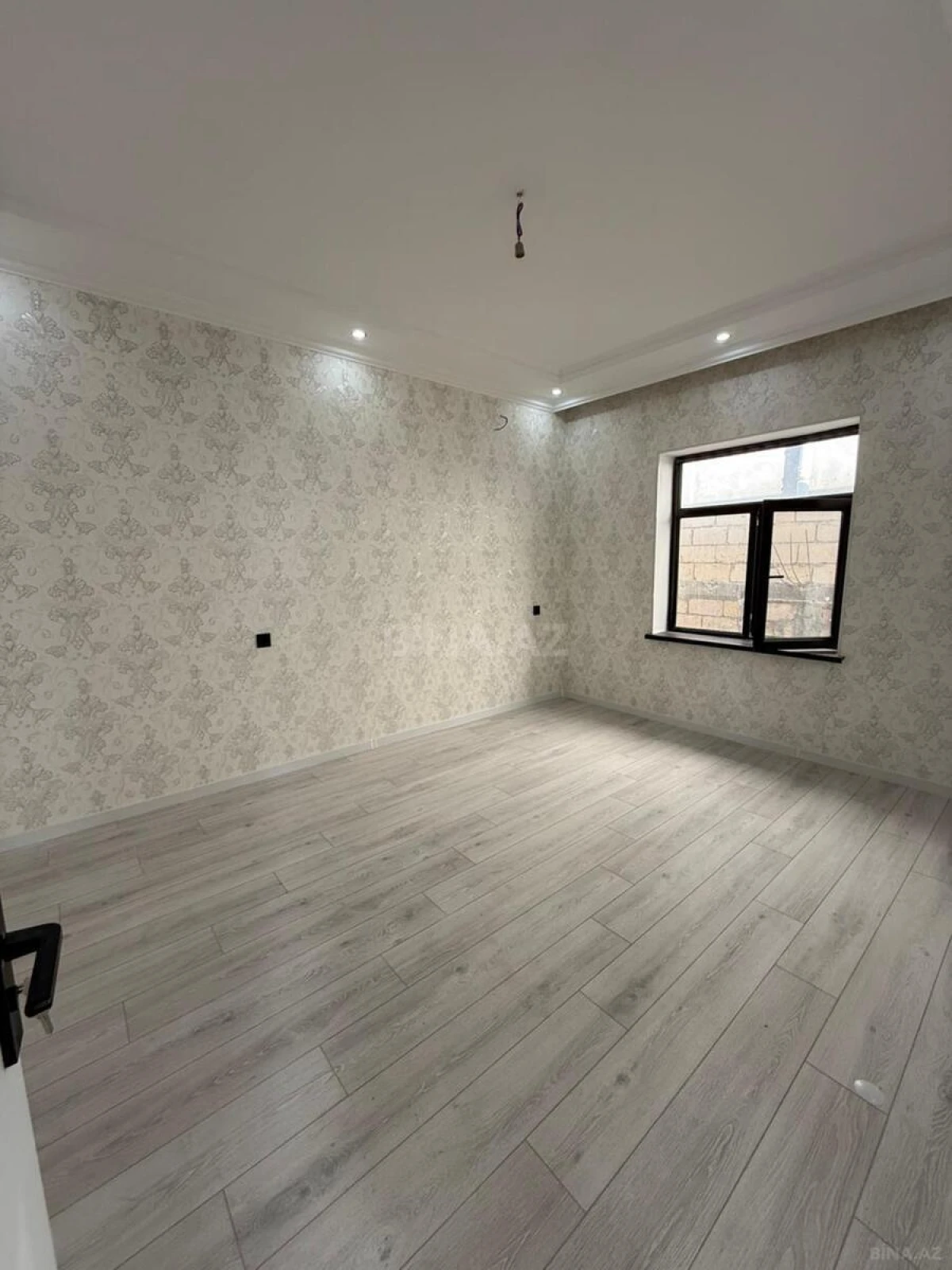 Satılır 4 otaqlı həyət evi 110 m²