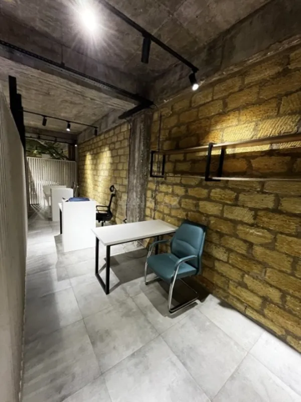 Kirayə verilir obyekt 412 m²